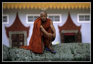 Buddhist Monks_21.jpg